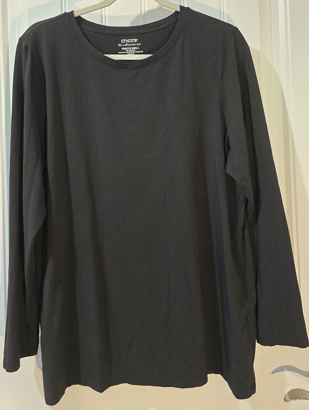Chico's Lightweight, Long Sleeve Crewneck Top